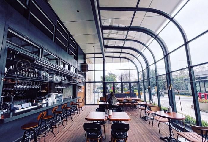 福州咖啡馆外摆移动阳光房成功交付-赛尔特智能空间科技(广东)有限